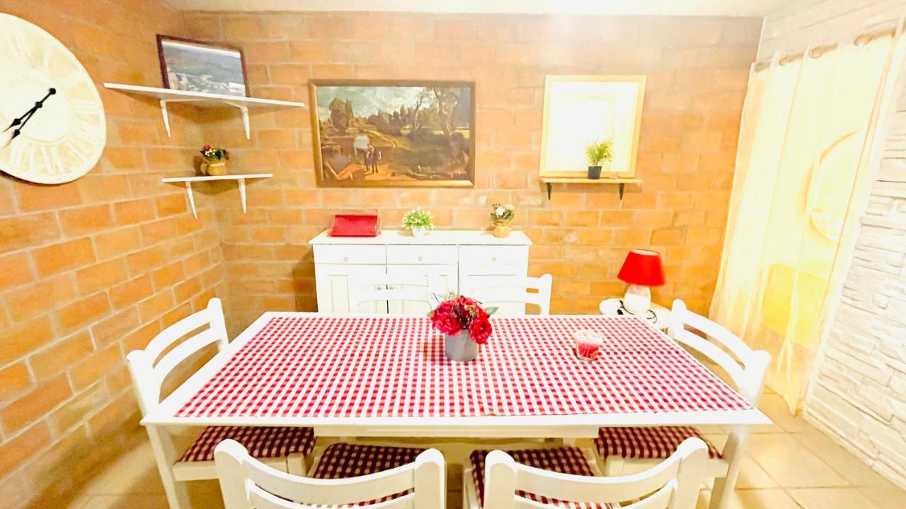 Colorful And Happy Apartment Sukosan - With Parking Zewnętrze zdjęcie